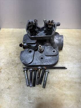 Fx801v-fs04 Kawasaki 11008-0899 25.5 Hp V-twin Cylinder Head # 2 With Pushrods 11008-7037
