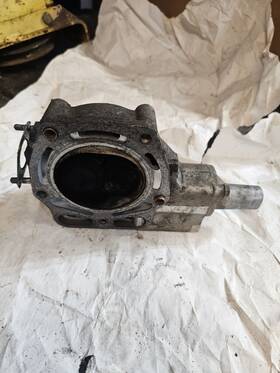 11008-6015 Kawasaki Thermostat Side Cylinder Head John Deere 425 445 6x4 Gator Fd620 -short