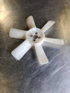 Fd440d-fd620d Kawasaki 59041-2063 Radiator Fan For
