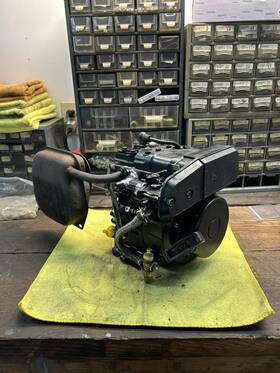 Fa076d-dm80 Kawasaki 1.7hp 76cc Flathead Small Engine Runs Good Needs Work