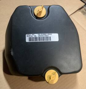 20-096-04 Kohler Courage 20hp Air Filter Cover And Base 2009615s 2009411s Cub Cadet Lt1045