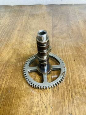 32-010-05-s Kohler Courage Sv725 V-twin Camshaft Open Gear Oem #3