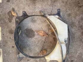16851-72330 Kubota T1600h Tractor Radiator Fan Shroud With Coolant Bottle Overflow