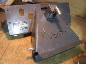 Gck48-90t Kubota Grass Catcher Bagger Mounting Bracket Quick Attach