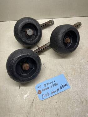 K5371-42100 Kubota G2160 Tractor Rck-54-24g 54 Inch Deck Gauge Wheel Assemblies