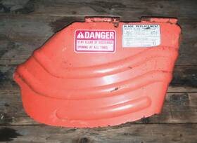 G4200 Kubota Rc44 44 Inch Mower Deck Chute Guard Flap