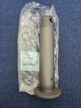 V0211-76150 Kubota Pin Arm Hitch Replacement