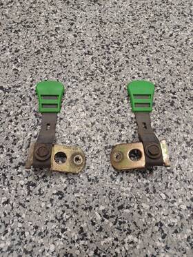 108-1044 Lawn-boy 107-3877 Mower Front Pivot Arms 107-3877/108-1044 - Used