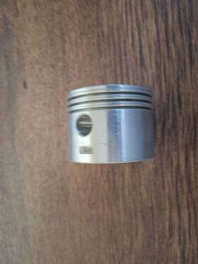 604099 Lawn-boy Nos Omc Genuine Mower Engine 3 Ring Piston. Part