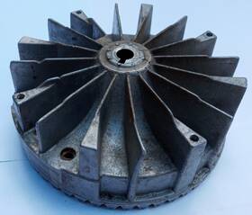 679604 Lawn-boy Vintage Mower Flywheel