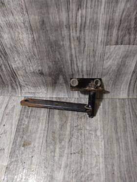 740246 Lawn-boy 52163 Yt 14 H Idler Arm Weldmt