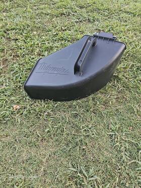 31-44-0149 Milwaukee 28-20-0212 Lawn Mower Parts 541779 M18 Rear/side Discharge Chute Part#