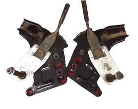 11a-546m029 Mtd 21 Inch Yard Machines Push Mower Handle Brackets 98702279a 98702280a