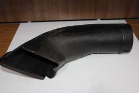 731-04153a Mtd Lawn Tractor Bagger Attachment Lower Chute Genuine