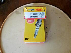 Bpr5hs Ngk Bpr5hs/6222 Small Engine Sparkplugs - Part#bpr5hs/6222 Lot Of 10