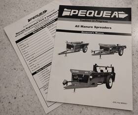 990001 Pequea Operators / Owners Manual - Manure Spreader Model 125 50 256