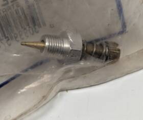 7-02327 Prime Line Products 99525 Nos Needle Valve Replaces Briggs And Stratton