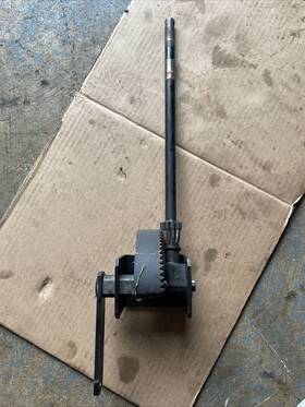 917.25xxx6 Sears Craftsman 18hp/42 Inch Tractor Steering Gear Use