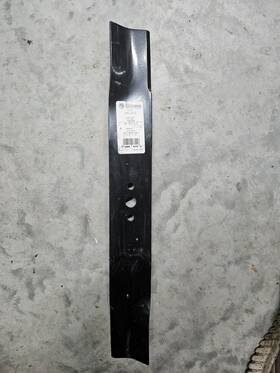 340-012 Stens Nos Low-lift Blade Part# 340-012. 20 Inch Lx 2-1/2 Wx.148 Th 5/8 Center Hole