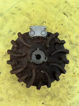 Ohh50-60 Tecumseh Used Oem 5-6hp Ohv Engine Flywheel