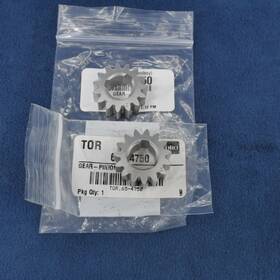 1011740002 Toro 1 2-pack Genuine Pinion Gear 65-4750 654750 614438