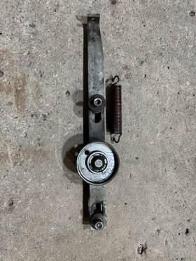 112426 Toro Wheel Horse Idler Pulley Assembly