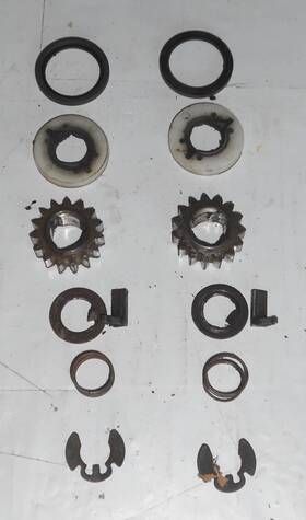 65-4750 Toro 20036 Mower Model #20036 Used Parts 2-pinion Drive Gears 2 #65-4750 Hardware