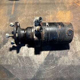 Tg0405us081aamf Toro Sidewinder Groundsmaster 3500d 355d 3100d Rear Wheel Motor With Hub 95-8694