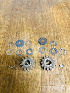 Vic359700420 Toro Front Wheel Drive Pinion Gear Kit Fits 22 Inch Recycler Mower Replaces 104-8670