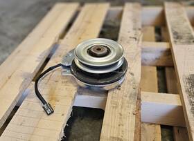 5218-351 Warner Electric 19433 - 1 1/8 Inch 125 Ft/lbs Clutch