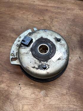 521973 Warner Electric Oem Pto Clutch John Deere L120 L130 La130 Lawn Mower