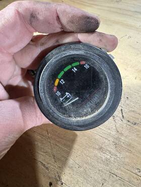 17-8049 Wheel Horse 520-h Garden Tractor- Volt Meter Toro 520 520h Onan