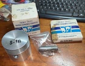 Db186c-sp10 Wisconsin Dr30s-10 Oem Engine Piston With Pin And Retainers Ring Set