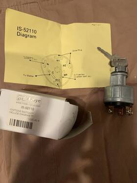 194322-52110 Yanmar Tractor Is-52110 Ignition Switch With 2 Keys