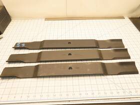206-979 Yazoo 24-1/2 Inch L 5/8 Ch 72 Cut 3 Pack Of Blades