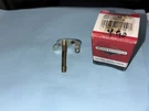Oem Briggs & Stratton Throttle Shaft 497600 692325 (BS4). Fixed Price $8.50.