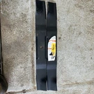 Ariens 70717900 Gravely 21" Mower Blades 2-PACK Edge 42" Deck 04965000. Fixed Price $50.00.
