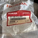 New Genuine Honda 44719-772-000 Lawn Mower Front Wheel Cap Oem. Fixed Price $16.50.